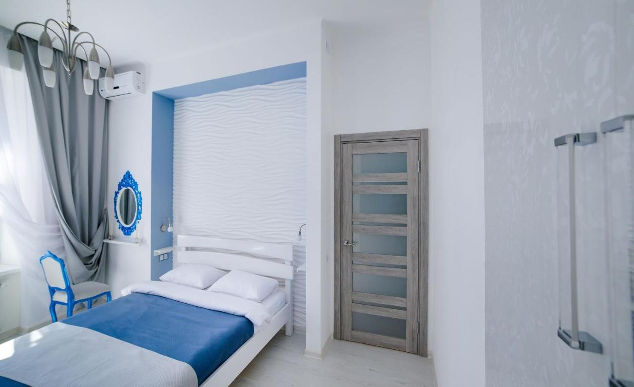 Modern Apartment In Old City Center Lviv Ngoại thất bức ảnh